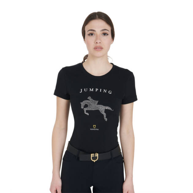 Camiseta feminina slim fit com desenho de salto com strass