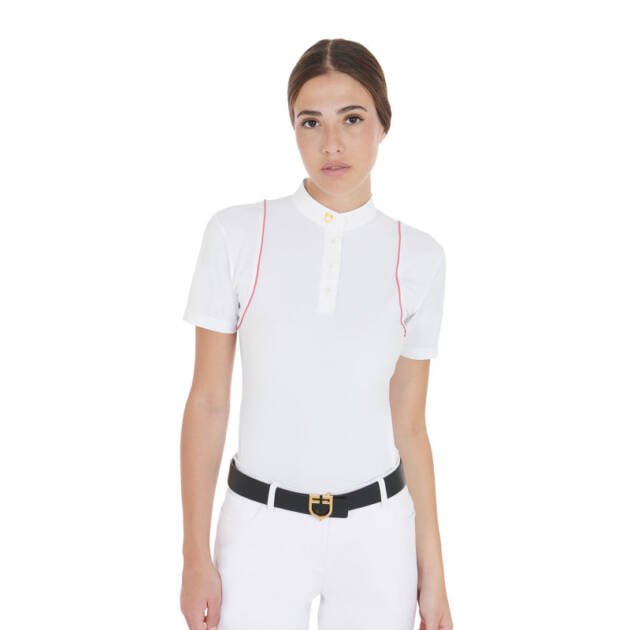 Polo feminina slim fit de concurso com botões