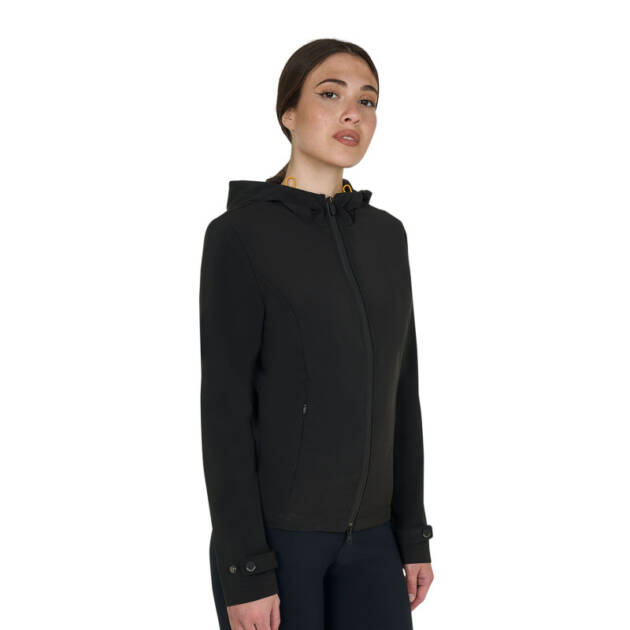 Jaqueta feminina softshell slim fit zíper corta-vento