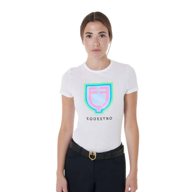 Camiseta feminina slim fit com logo psicodélico