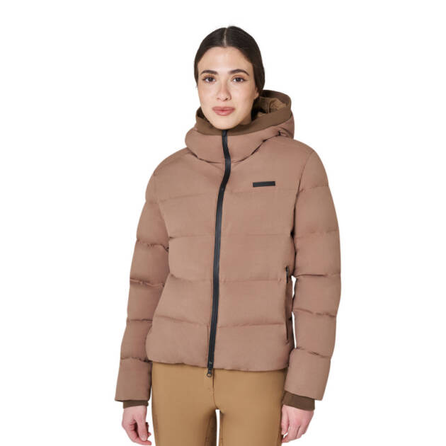 Casaco acolchoado feminino com capuz